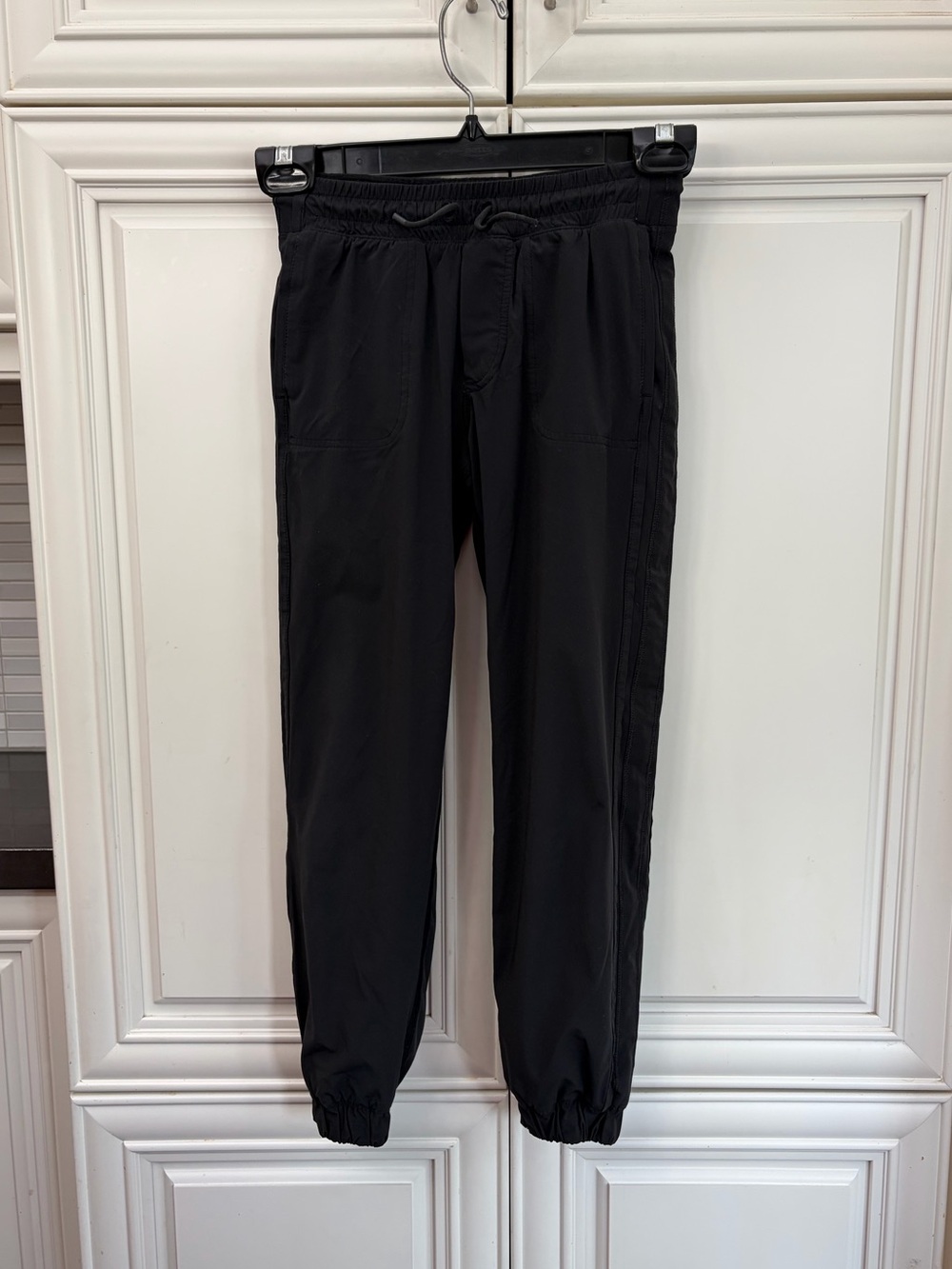Ivivva lightweight girls track pants